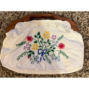 VTG Linen Floral Posy Handmade Embroidered Wooden Handle Made In Jamaica 11"x8"